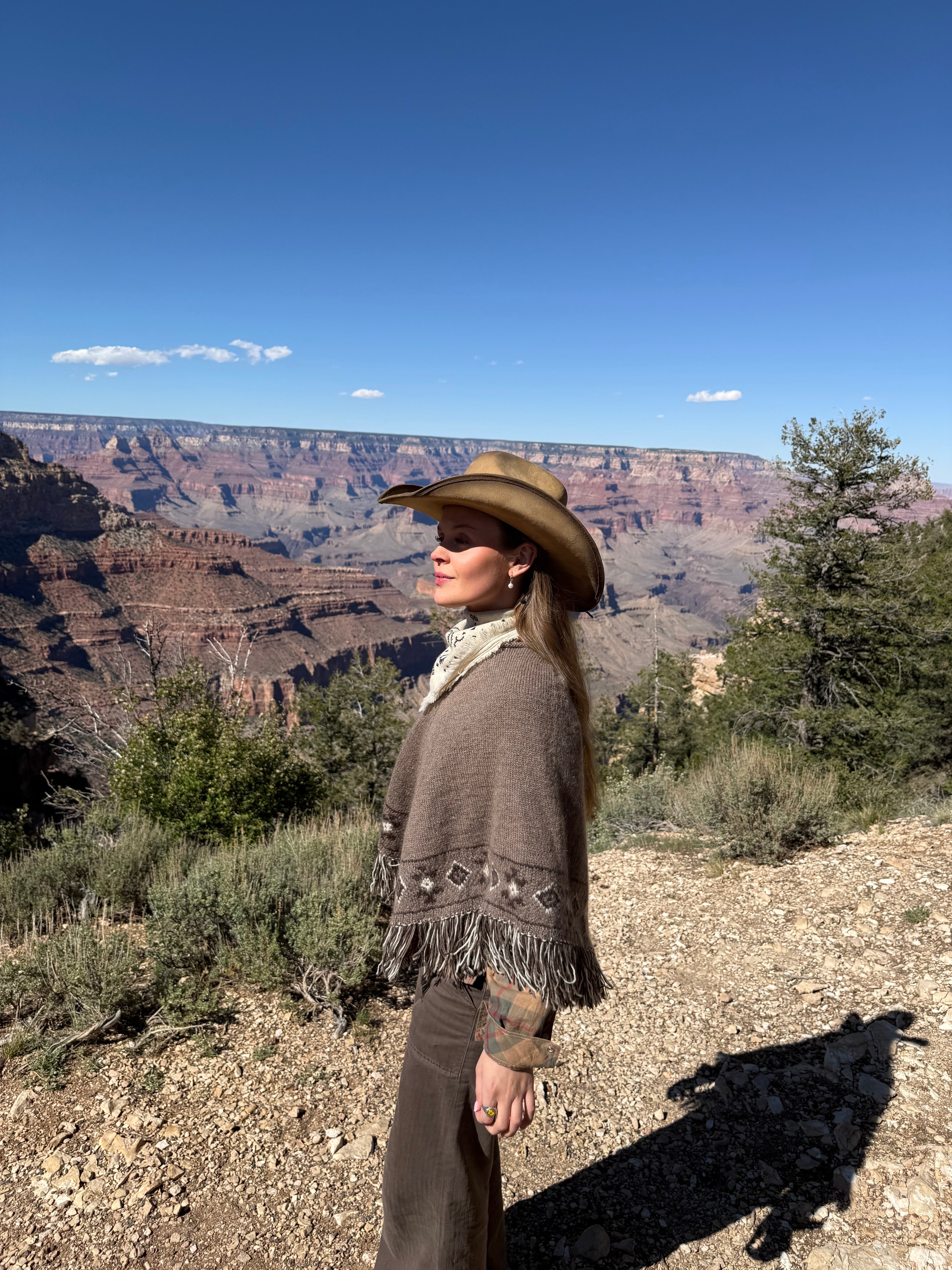 Quin Poncho Yarn Kit