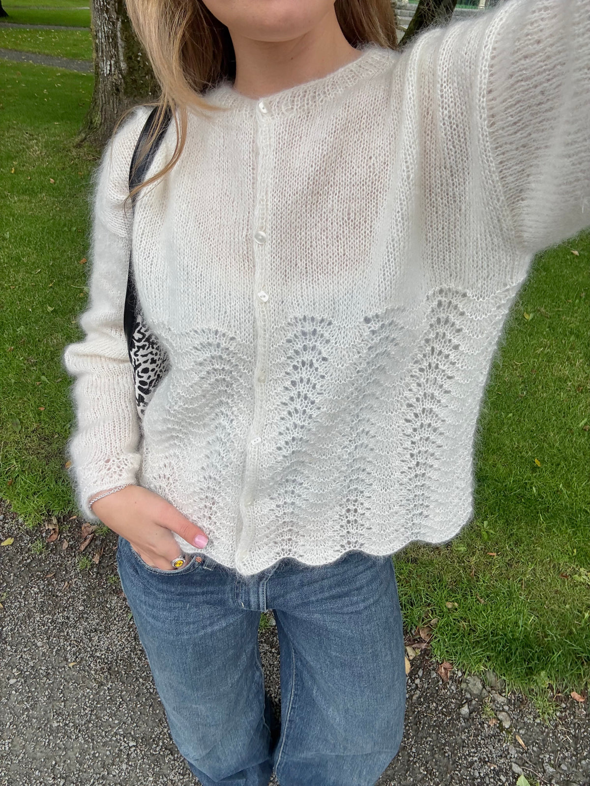 Cala Cardigan