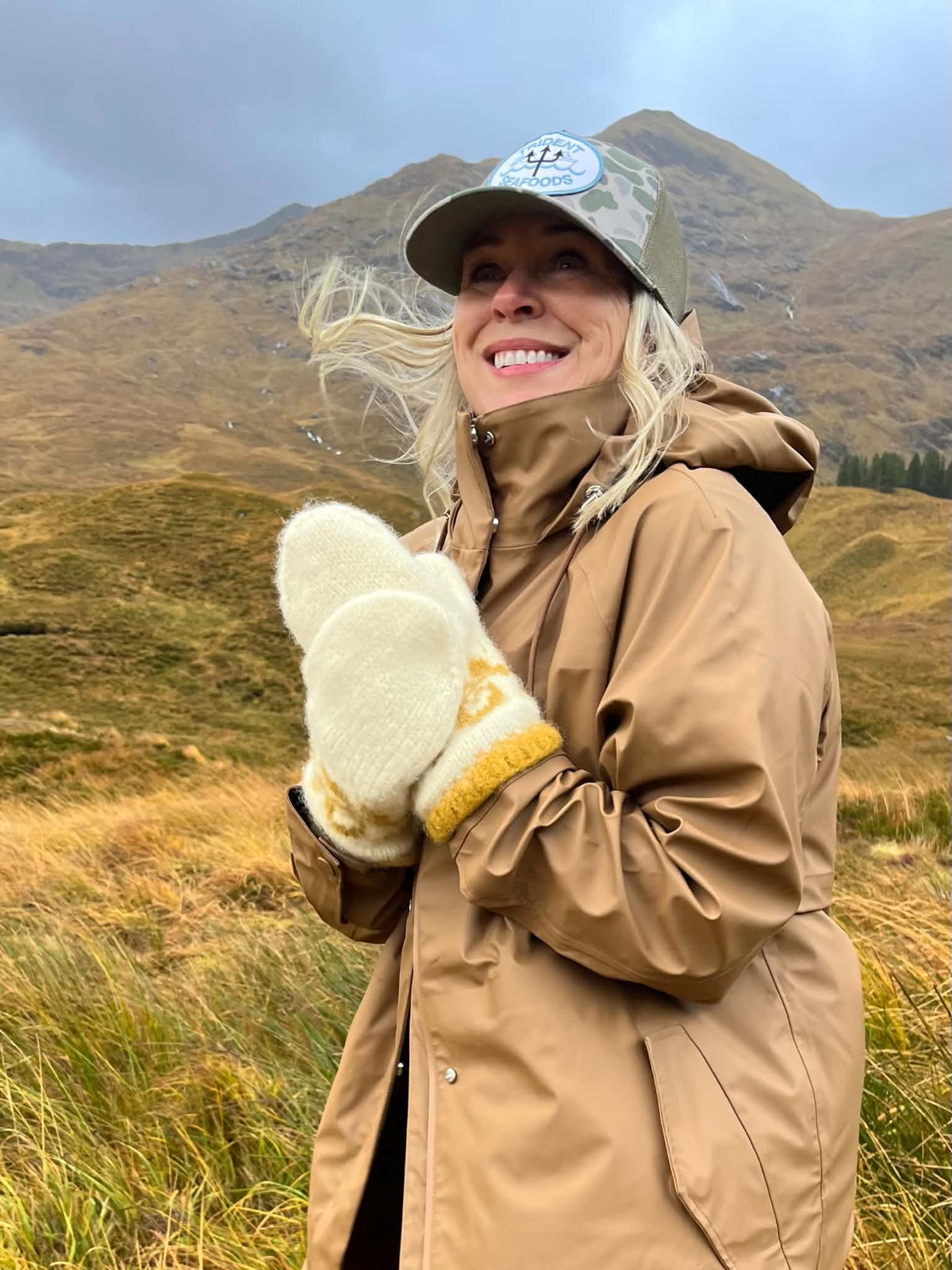 Edda Mittens